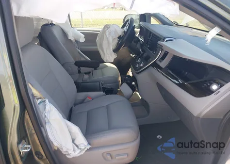 2020 Toyota Sienna Xle from USA, damaged, VIN 5TDYZ3DC6LS080291